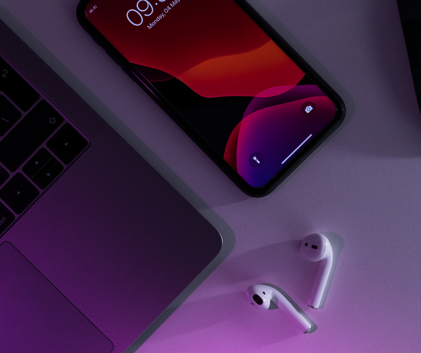 Smart gadgets collection - Wireless earbuds, smartwatches and tech accessories at "Trendiiz" Trendiz
